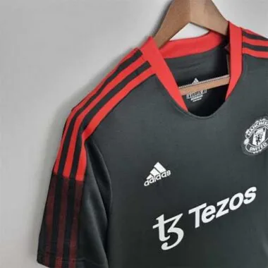 22-23 Manchester United black training suit