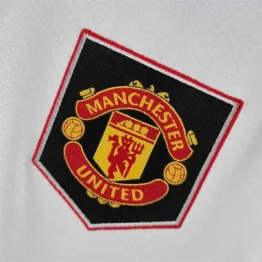 22-23 Manchester United away 3