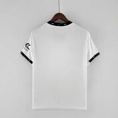 22-23 Manchester United away 3