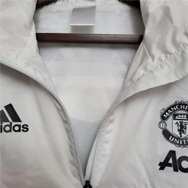 20-21 Manchester United whiteblack border windbreaker