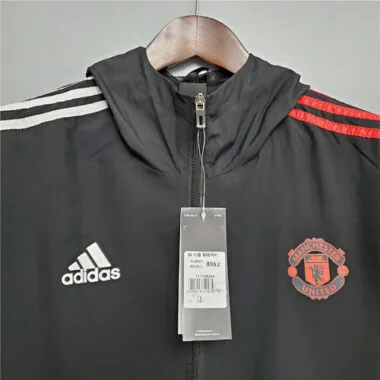 20-21 Manchester United black windbreaker