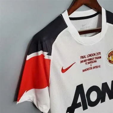 10-11 Manchester United in the Champions League version away