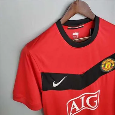 09-10 Manchester United home