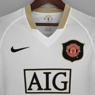06-07 Manchester United away