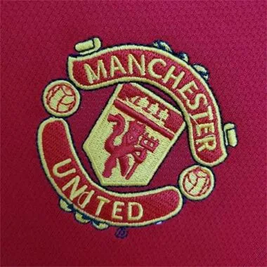 04-06 Manchester United home long sleeve
