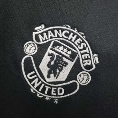 00-02 Manchester United goalkeeper black