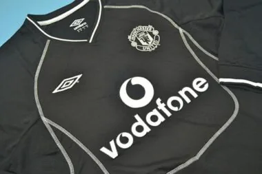 00-02 Manchester United away black long sleeve