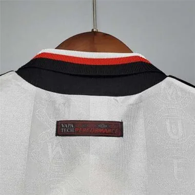 98-99 Manchester United away