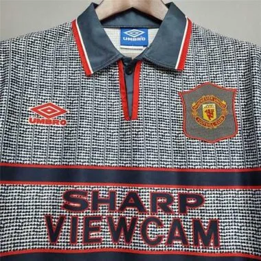 95-96 Manchester United away