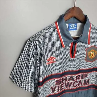 95-96 Manchester United away