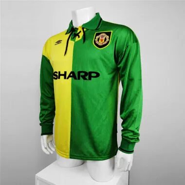 92-94 Manchester United away long sleeve