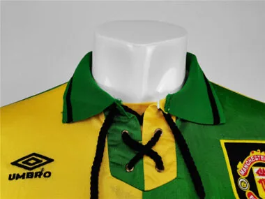 92-94 Manchester United away long sleeve