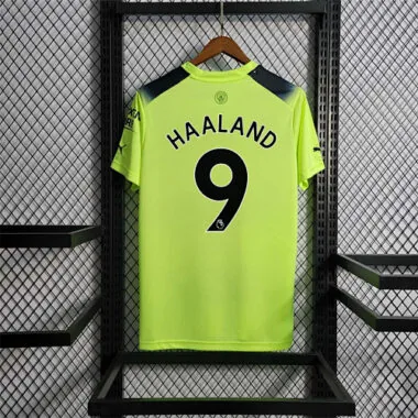 22-23 Manchester City third away