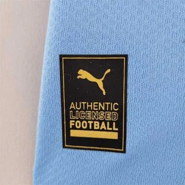 22-23 Manchester City home 5