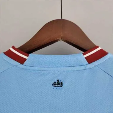 22-23 Manchester City home 5