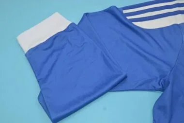 11-12 Chelsea UCL final long sleeve