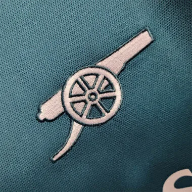 23-24 Arsenal third away