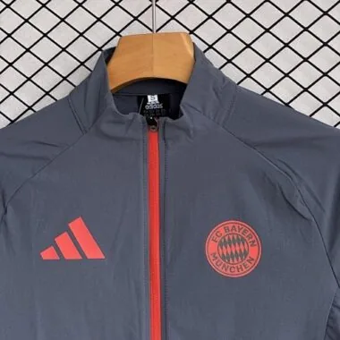 25-26 FC Bayern Windbreaker Jackets With Pants Cheap Football Jersey Wholesale Yupoo