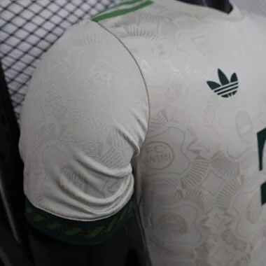 25-26 Player Bayern Oktoberfest Special Edition Kit Cheap Football Jersey Wholesale Yupoo