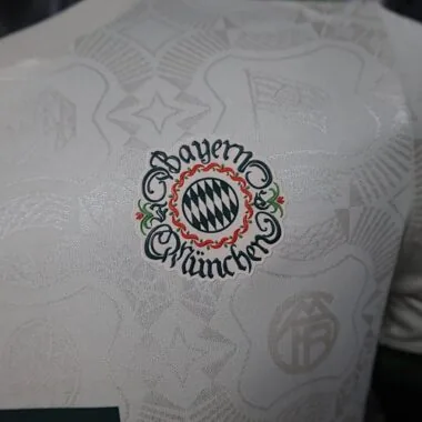 25-26 Player Bayern Oktoberfest Special Edition Kit Cheap Football Jersey Wholesale Yupoo