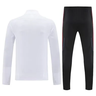25-26 Players Bayern Training Kits Tracksuits Sweatshirt Cheap Football Jersey Wholesale Yupoo