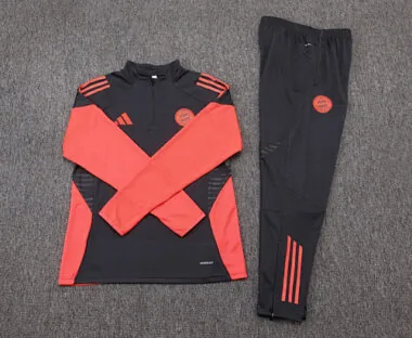 25-26 Bayern Training Kits Tracksuits Sweatshirt Cheap Football Jersey Wholesale Yupoo