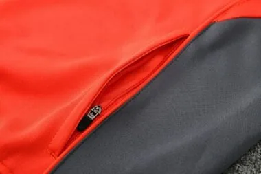 25-26 Bayern Training Tracksuit Jacket Kit Cheap Football Jersey Wholesale Yupoo
