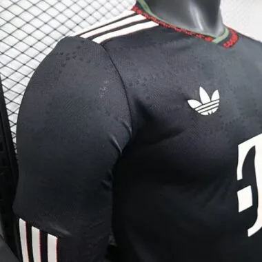 25-26 Players Bayern Third Away Champions League Long Sleeve Kit Cheap Football Jersey