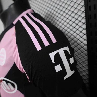 24-25 Player Bayern Munich Training S-XXL