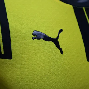 Edición especial del Dortmund para 24-25 jugadores, tallas S-XXL