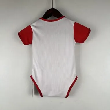 23–24 Bayern München Baby-Heimtrikot, Größe 9–12, bestes Fußballtrikot