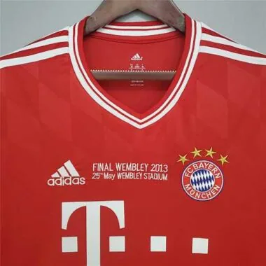 13-14 Bayern Munich Champions League home long sleeve