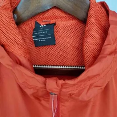 21-22 Bayern Red Windbreaker