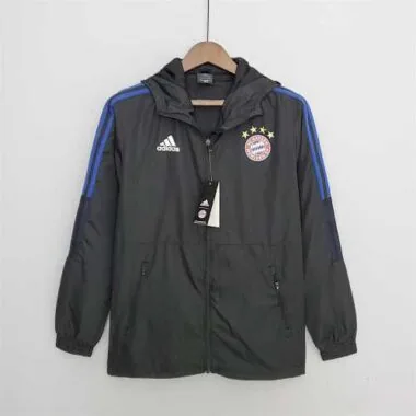 2022/23 Bayern black windbreaker