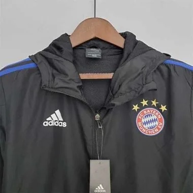 2022/23 Bayern black windbreaker