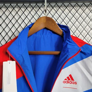 23-24 Reversible Windbreaker Bayern