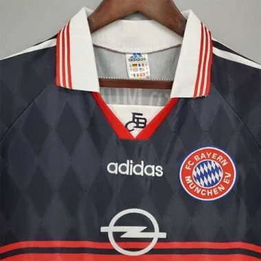 97-99 Bayern home