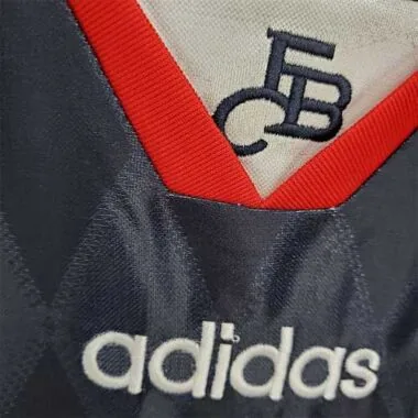 97-99 Bayern home