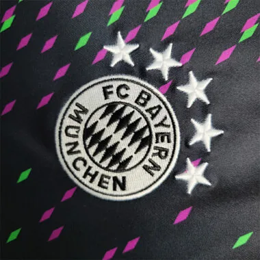 23-24 Bayern away
