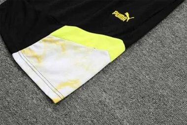 Equipación de entrenamiento del Dortmund 22-23, con chaleco, en blanco y negro
