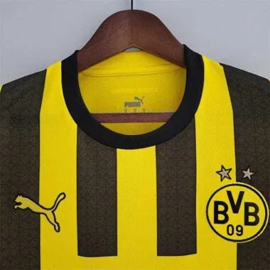 22-23 Dortmund home