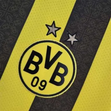 22-23 Dortmund home
