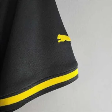 22-23 Dortmund away