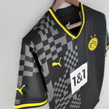 22-23 Dortmund away