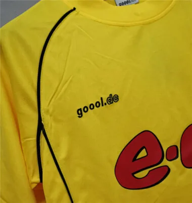 02 Dortmund home yellow