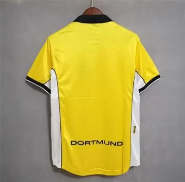 98 Dortmund, camisola amarela de casa
