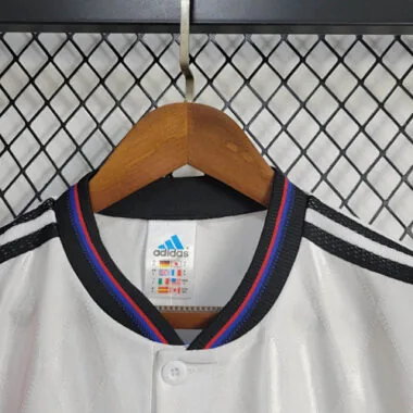 Camisa vintage do Bayern de Munique, equipamento retro de deslocamento, 96-98