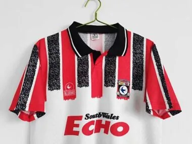 93-94 Cardiff City away