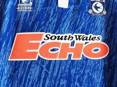 92-93 Cardiff City home