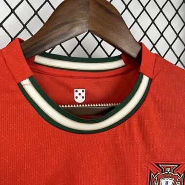 2025 Woman Portugal Home S-XXL